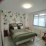 Le 